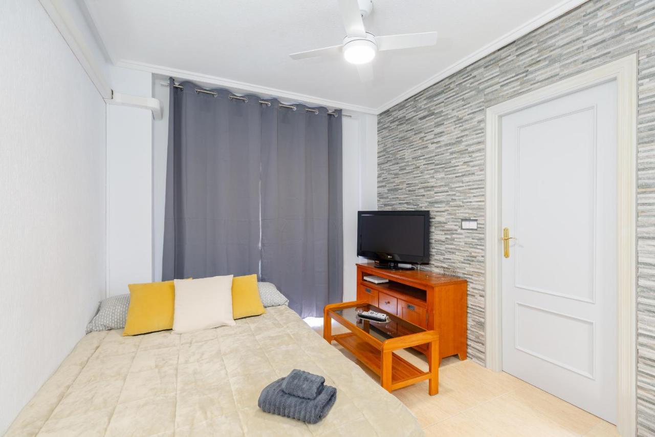 Petite Charming By Fidalsa Apartment Torrevieja Exterior photo