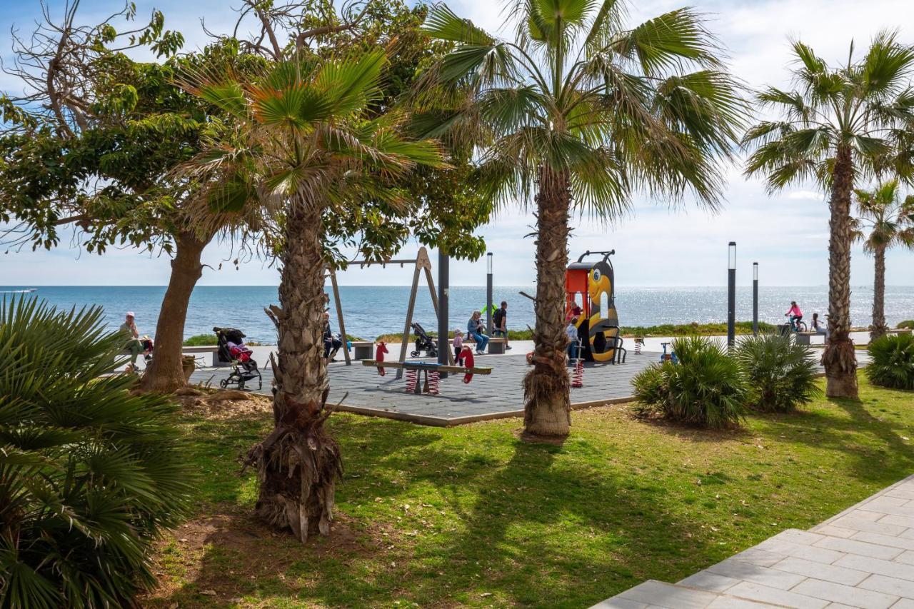 Petite Charming By Fidalsa Apartment Torrevieja Exterior photo